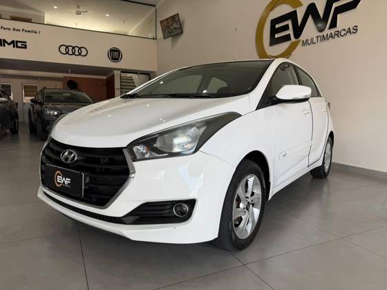 HYUNDAI HB20 1.6 COMFORT PLUS 16V FLEX 4P MANUAL